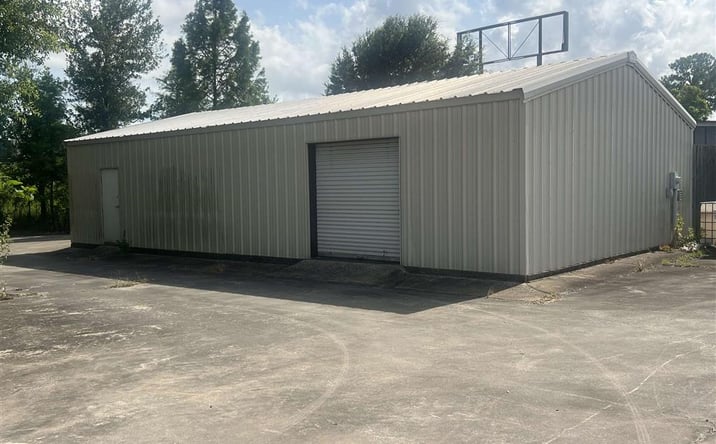 Pictures of Mixed Use property located at 622B E Prien Lake Road, Lake Charles, LA 70601-8686 for sales - image #1