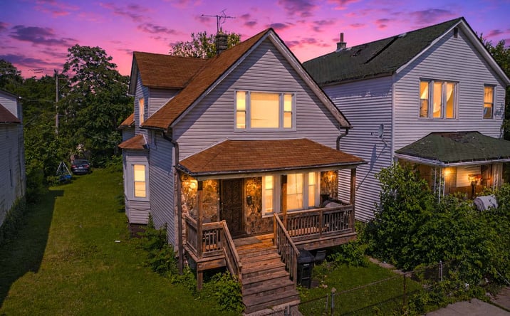 Pictures of Multifamily property located at 11612 S Lafayette Avenue, Chicago, IL 60638 for sales - image #1