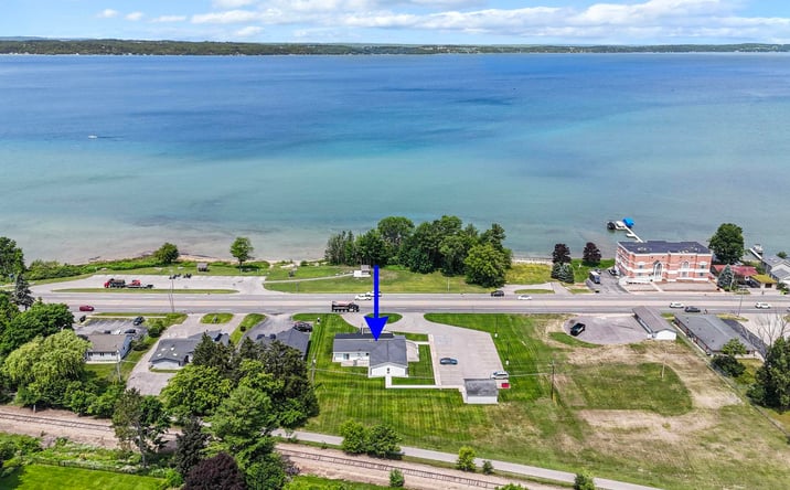 Pictures of Office property located at 5168 - 5200 N Us-31, Williamsburg, MI 49690 for sales - image #1