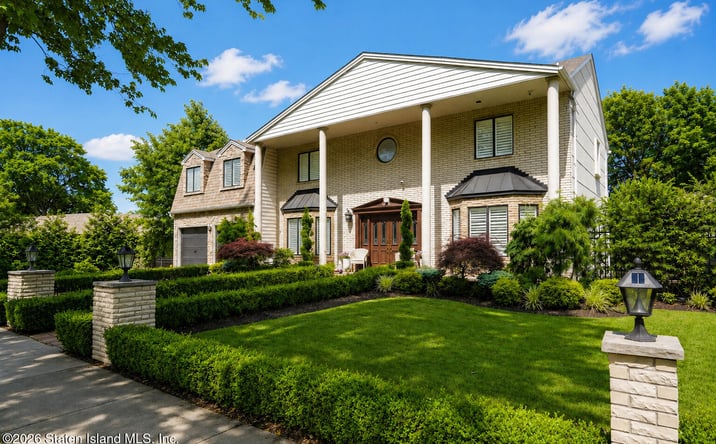 Pictures of Multifamily property located at 131 Hopping Avenue, Staten Island, NY 10307 for sales - image #1