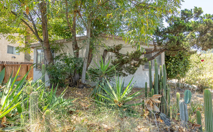 Pictures of Land property located at 14301 Roscoe, Panorama City, CA 91402 for sales - image #1