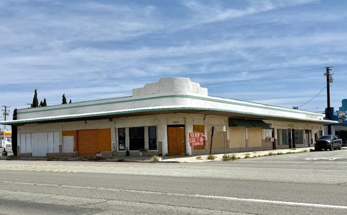 Pictures of Retail property located at 16008 Sierra Highway, Mojave, CA 93501 for sales - image #1