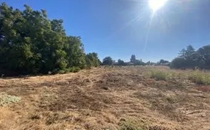 Pictures of Land property located at Massasso, Merced, CA 95341 for sales - image #1