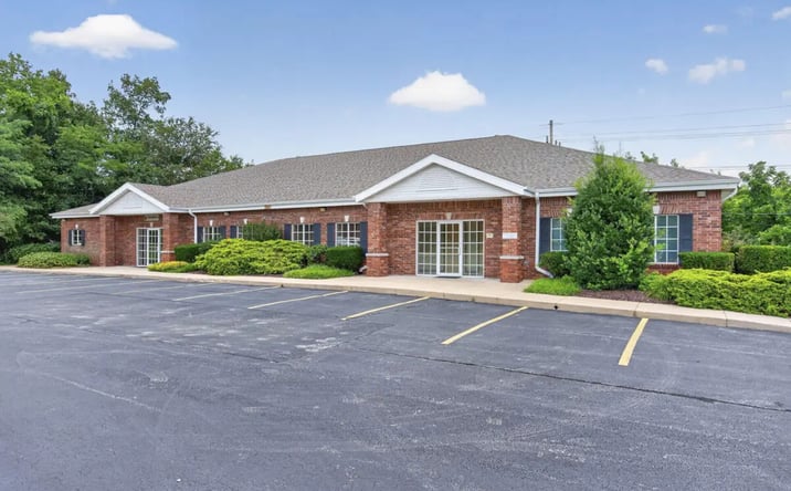 Pictures of Retail, Office property located at 1567 W Diane St, Ozark, MO 65721 for sales - image #1