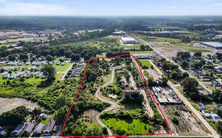 Pictures of Land property located at 1200 E 26th St, Anderson, IN 46016-4581 for sales - image #1
