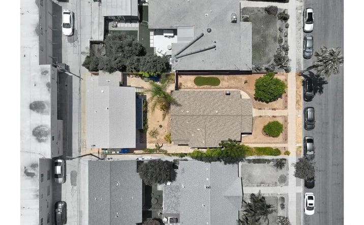 Pictures of Multifamily property located at 3325-3329 Dale St, San Diego, CA 92104 for sales - image #1
