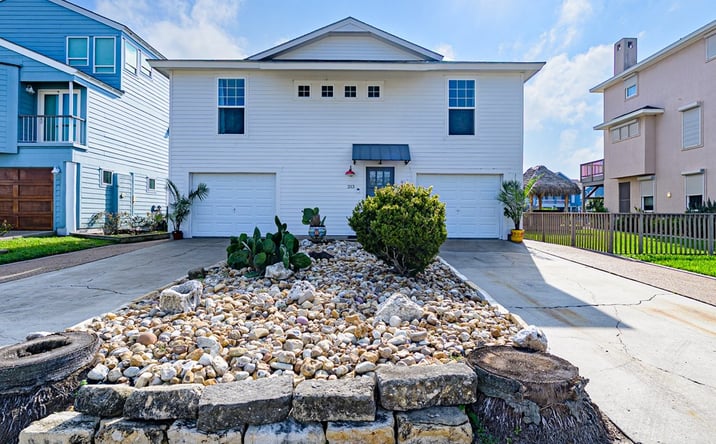 Pictures of Hospitality, Special Purpose property located at 213 Port Saint Claire, City-By-The Sea, TX 78336 for sales - image #1