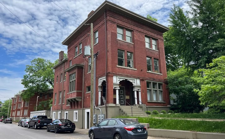 Pictures of Multifamily property located at 1337 S 4th St, Louisville, KY 40208 for sales - image #1