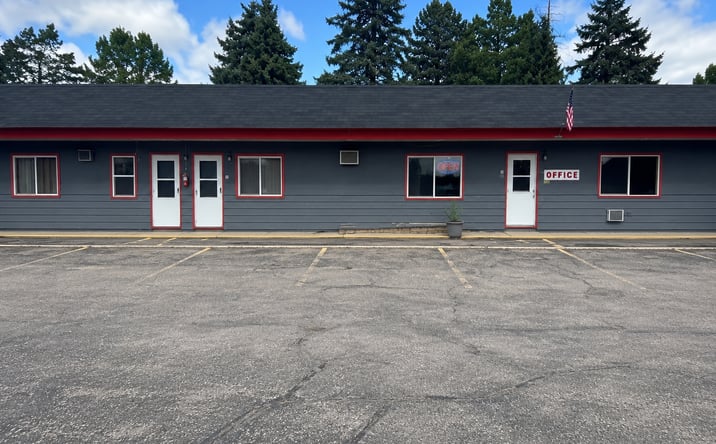 Pictures of Hospitality property located at 403 5th Street North, Wheaton, MN 56296 for sales - image #1