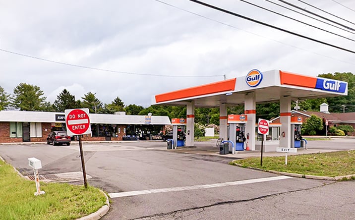 Pictures of Retail property located at 235-237 Newton Sparta Road, Newton, NJ 07860 for sales - image #1