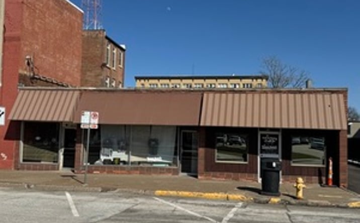 Pictures of Retail, Office property located at 309-313 17th St, Rock Island, IL 61201 for sales - image #1