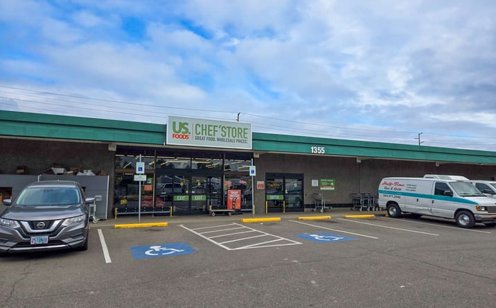 Pictures of Retail, Industrial property located at 1355 Salem Industrial Drive Northeast, Salem, OR 97301 for sales - image #1