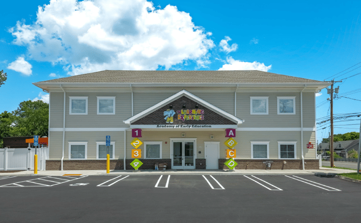 Pictures of Retail property located at 730 Boston Post Road, Milford, CT 06461 for sales - image #1