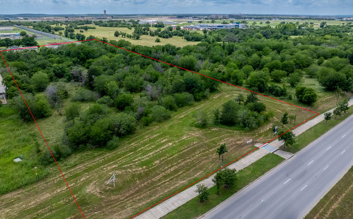 Pictures of Land property located at 3080 East Highway 71, Austin, TX 78617 for sales - image #1
