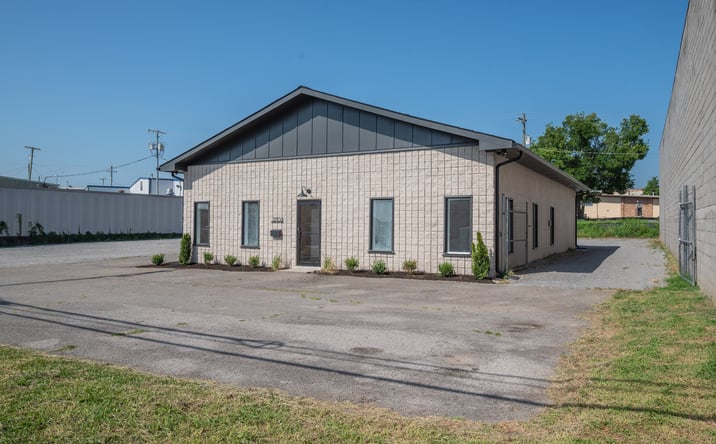 Pictures of Office, Industrial property located at 2703 Grandview Avenue, Nashville, TN 37211 for sales - image #1