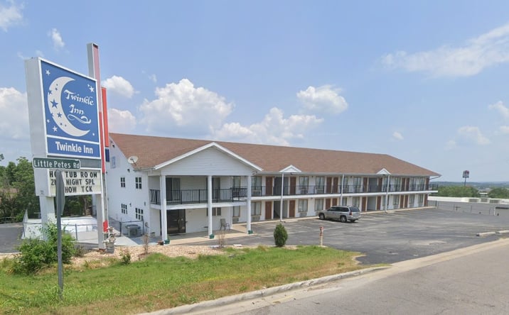 Pictures of Hospitality property located at 3775 W 76 COUNTRY BLVD, BRANSON, MO 65616-3559 for sales - image #1