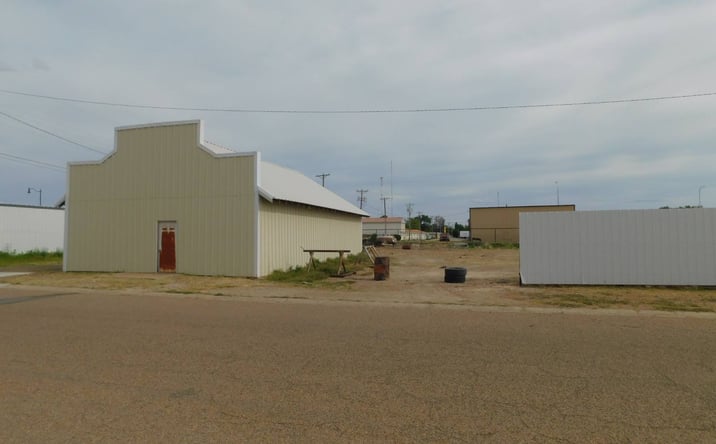 Pictures of Office property located at 111 W 1st St, Guymon, OK 73942 for sales - image #1