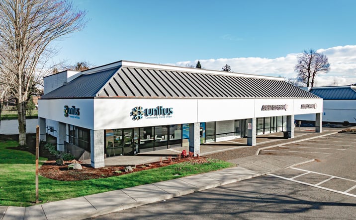 Pictures of Retail property located at Northwest Eastman Parkway, Gresham, OR 97030 for sales - image #1