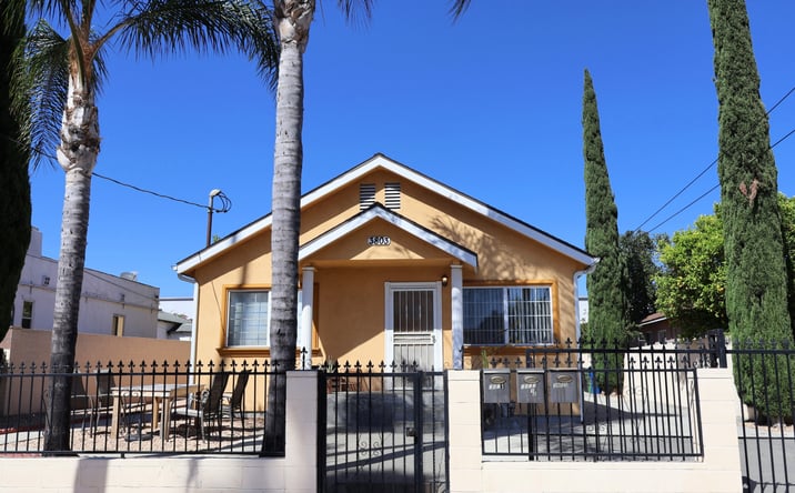 Pictures of Multifamily property located at 3803 SENECA AVE, LOS ANGELES, CA 90039-1636 for sales - image #1