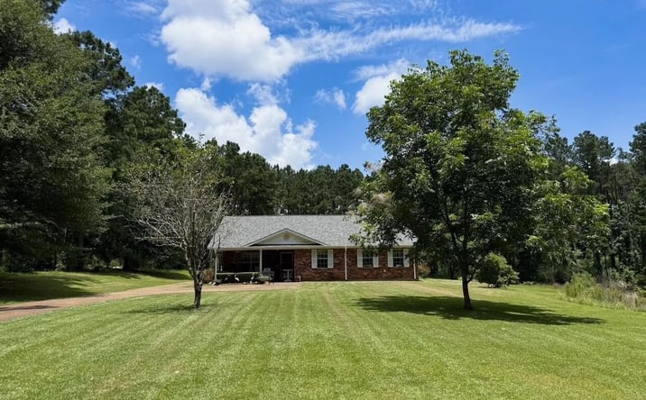 Pictures of Land property located at 1015 Shady Lane Drive, 70125, MS 39648 for sales - image #1