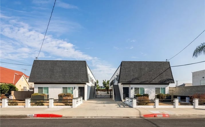 Pictures of Multifamily property located at 1423 W 158th, Gardena, CA 90247 for sales - image #1