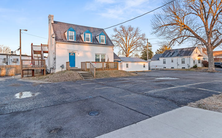 Pictures of Retail property located at 2119 Old Shepherdsville Road, Louisville, KY 40218 for sales - image #1