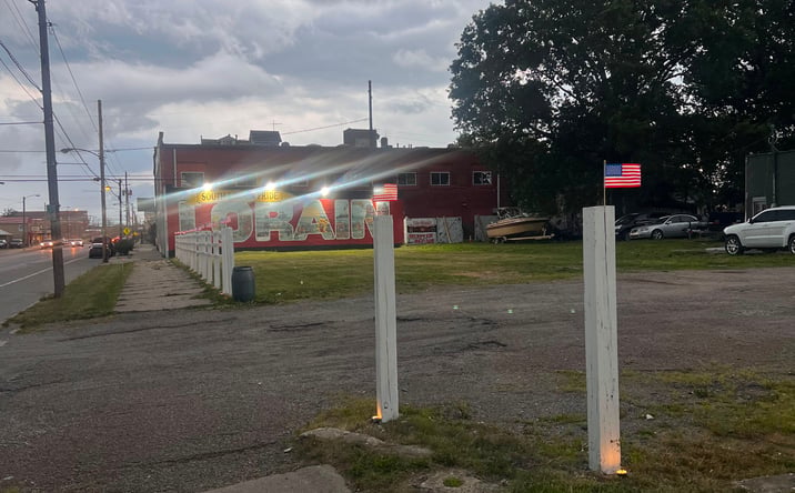 Pictures of Retail property located at 3035 Pearl Avenue, Lorain, OH 44055 for sales - image #1