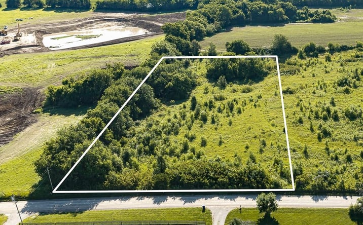 Pictures of Land, Multifamily property located at Lot 2 174th Street, Bonner Springs, KS 66012 for sales - image #1