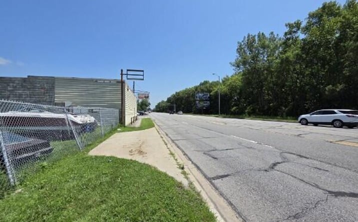 Pictures of Business for Sale, Retail property located at 2400 W Ridge Road, Gary, IN 46408 for sales - image #1