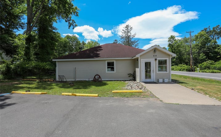 Pictures of Business for Sale property located at 216 State Route 32 N, New Paltz, NY 12561 for sales - image #1