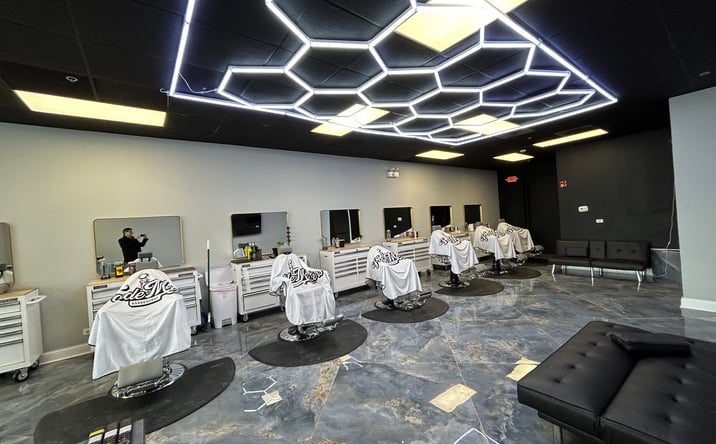 Pictures of Business for Sale, Retail property located at 210 Penny Avenue I, East Dundee, IL 60118 for sales - image #1