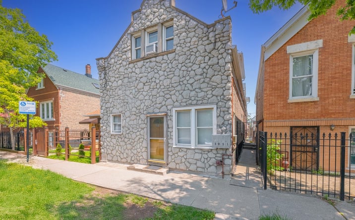 Pictures of Multifamily property located at 3031 S Central Park Avenue, Chicago, IL 60623 for sales - image #1