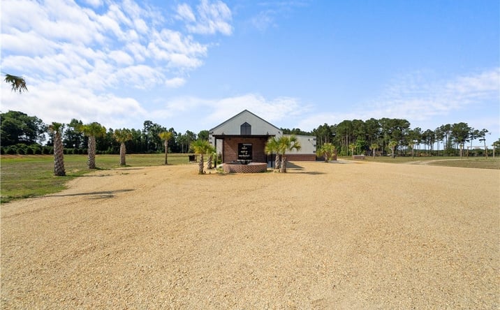 Pictures of Special Purpose property located at 1973 Huntley School Rd, Roseboro, NC 28382 for sales - image #1