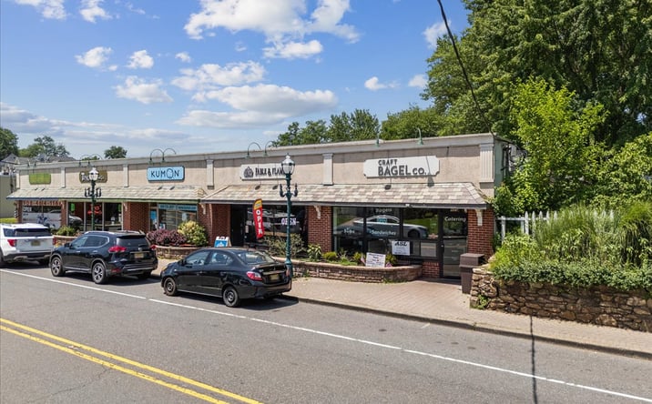 Pictures of Retail property located at 483 Springfield Avenue, Berkeley Heights, NJ 07922 for sales - image #1