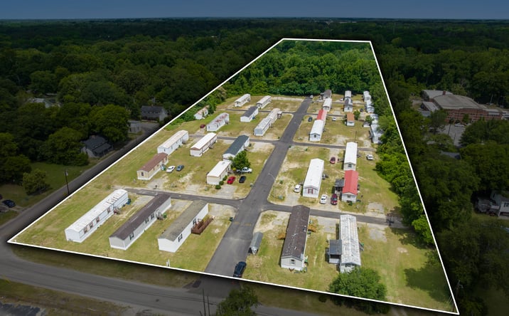 Pictures of Multifamily, Mobile Home Park property located at 326 Orange Street, Darlington, SC 29532 for sales - image #1