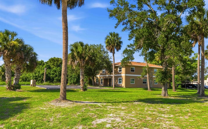 Pictures of Office property located at 111 Scott St, Melbourne, FL 32901 for sales - image #1