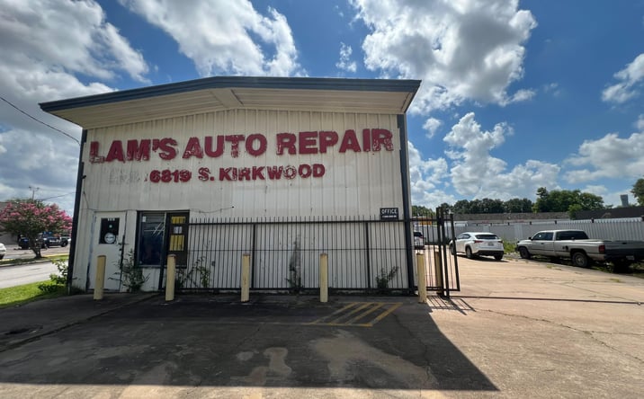 Pictures of Retail, Business for Sale property located at 6819 South Kirkwood Road, Houston, TX 77072 for sales - image #1