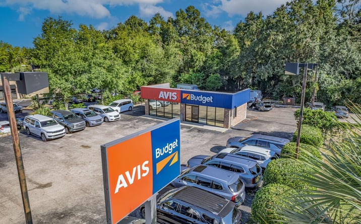Pictures of Retail property located at 3108 W Tennessee St, Tallahassee, FL 32304 for sales - image #1