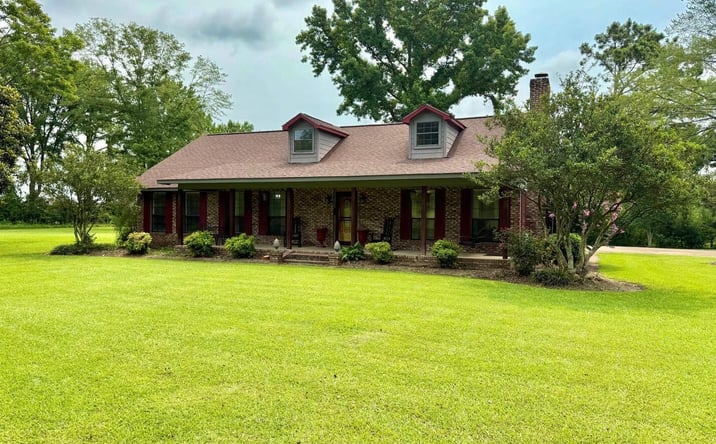 Pictures of Land property located at 2212 JACKSON LIBERTY DR NW, BROOKHAVEN, MS 39601-8687 for sales - image #1