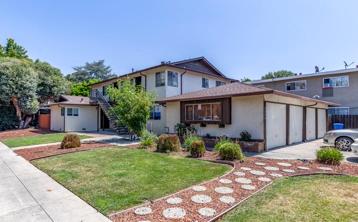 Pictures of Multifamily property located at 3249 WILLIAMSBURG DR, SAN JOSE, CA 95117 for sales - image #1