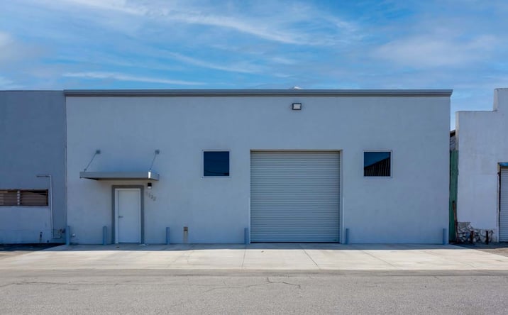 Pictures of Office, Industrial property located at 1122 33rd Street, Bakersfield, CA 93301 for sales - image #1