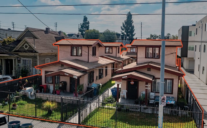 Pictures of Multifamily property located at 634 E ADAMS BLVD, LOS ANGELES, CA 90011 for sales - image #1