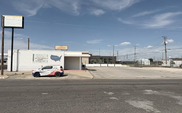 Pictures of Office property located at 700 E 8th St, Odessa, TX 79761 for sales - image #1