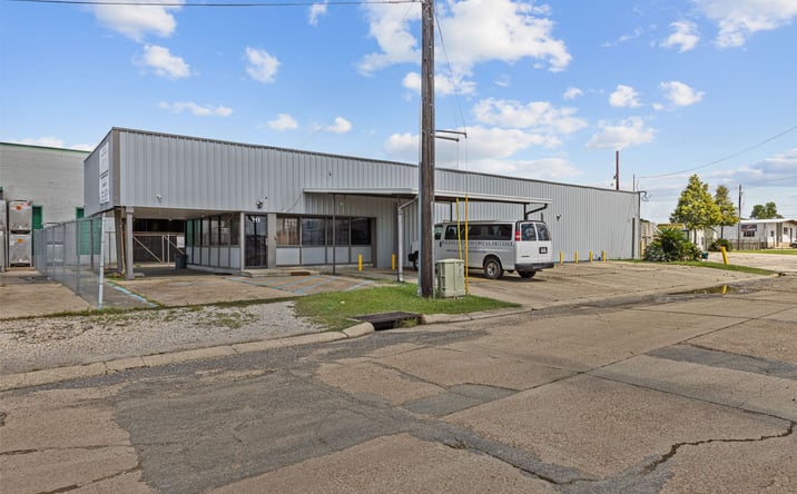 Pictures of Office property located at 111 Sunbeam Lane, Lafayette, LA 70506 for sales - image #1
