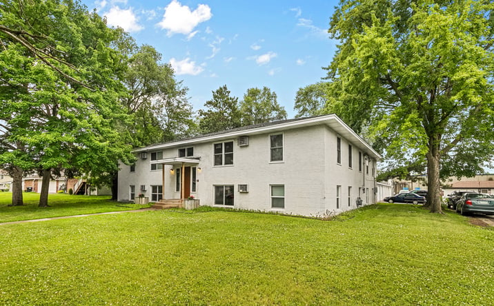 Pictures of Multifamily property located at 752 Southview Dr, Anoka, MN 55303 for sales - image #1