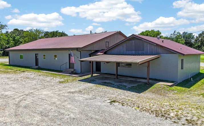Pictures of Office property located at 702 SE 3rd St., Stigler, OK 74462 for sales - image #1