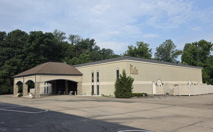 Pictures of Special Purpose property located at 300 Admiral Weinel Blvd., Columbia, IL 62236 for sales - image #1