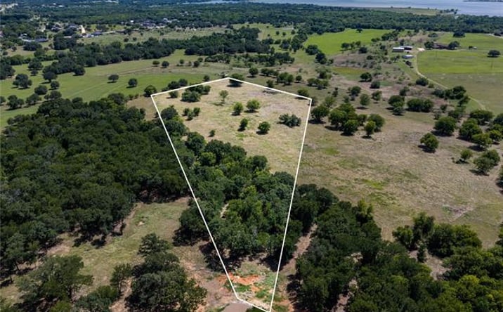 Pictures of Land property located at Lot 13 Lakewood Drive, Whitney, TX 76692 for sales - image #1