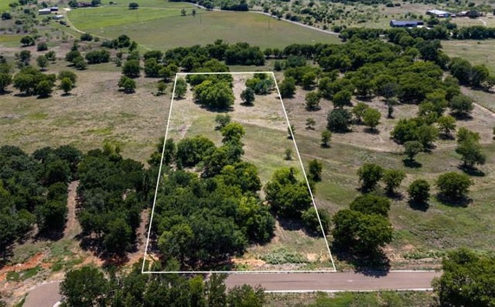 Pictures of Land property located at Lot 15 Lakewood Drive, Whitney, TX 76692 for sales - image #1