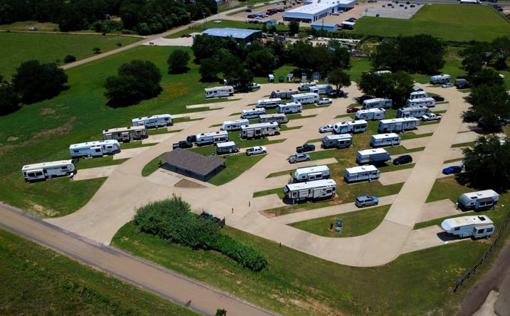 Pictures of Multifamily, Mobile Home Park property located at 7305 OLD HEARNE RD, HEARNE, TX 77859-3776 for sales - image #1